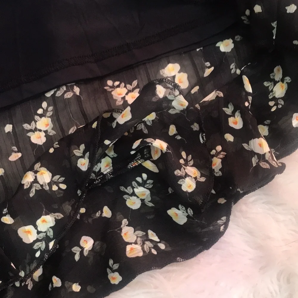 NWT Dolls Kill, current mood black & yellow floral ruffled mini skirt size 1X
